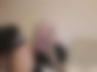 Luna's Live Sex Cam Show
