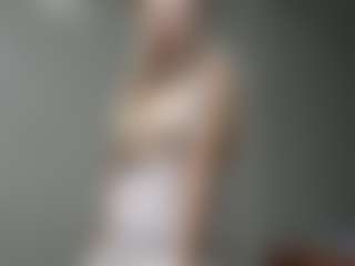 Luna's Live Sex Cam Show