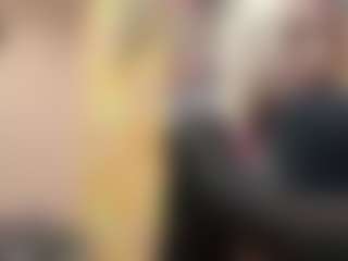 Live cam show with Luna - Green Eyes on Camsoda