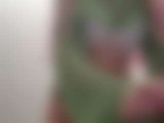 Live cam show with Luna - Control on TastyBlacksLive