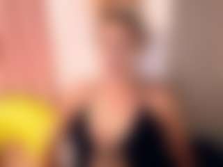 Live cam show with YolondaCapponi - Dildo on Camsoda