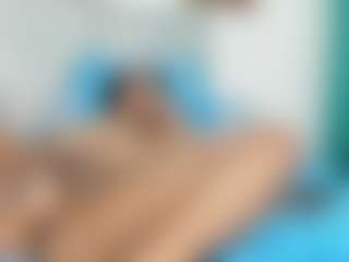 Live cam show with AlanaRoseeX - Granny Big Ass on ObeyMaria