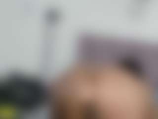 AlanaRoseeX's Live Sex Cam Show