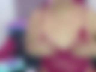 AlanaRoseeX's Live Sex Cam Show