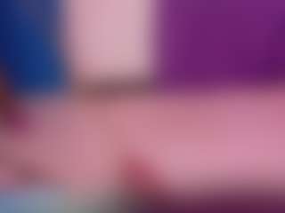 AlanaRoseeX's Live Sex Cam Show