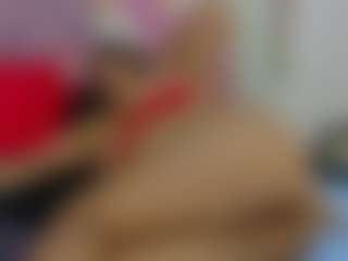 Live cam show with AlanaRoseeX - Granny Dildo on Camsoda Late Night