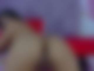 Live cam show with AlanaRoseeX - Black MILF on MyBangCams | colombia