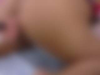 AlanaRoseeX's Live Sex Cam Show