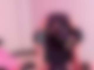 AlanaRoseeX's Live Sex Cam Show