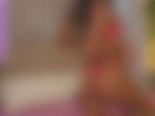Live cam show with GinaGlam - Skinny on Camsoda