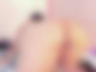 Live cam show with MARALINETTE-22 - Camel Toe on Camsoda
