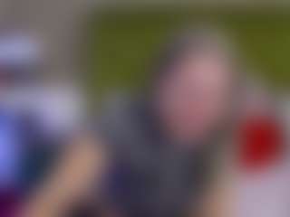 LadyTouch MILF webcam performer live streaming