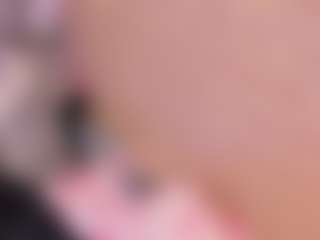 Live cam show with ariana-morelly - New Shaved Pussy on realtime-chat
