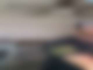 Live cam show with Sr. Gheko - Living Room on madthumbs