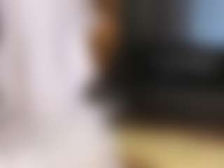 Live cam show with Fox-Cuteee - Red Hair on chickslive.net