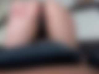 Live cam show with Fox-Cuteee - Bedroom Red Hair on studioflirtlive.com