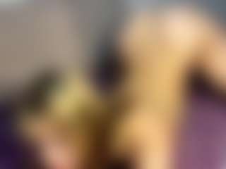 GennaKirley's Live Sex Cam Show