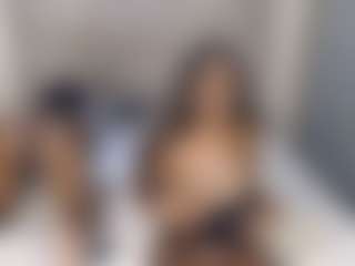 Live cam show with Graciase - Brown Eyes on Camsoda