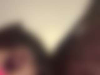 Live cam show with KingChiSKiEDD - Tease on TeamSkeetLive