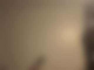 Live cam show with KingChiSKiEDD - Smoking on Dare Cams