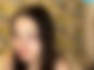 Live cam show with MaribelHechinger - Flashing on crypto-cams