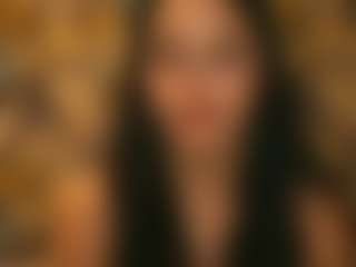 Live cam show with MaribelHechinger - Skinny on Camsoda