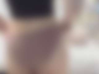 Live cam show with MaribelHechinger - Moaning on Fling VIP Chat