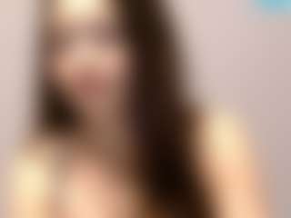 Live cam show with MaribelHechinger - Oil on Milfs Live