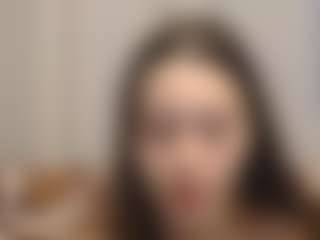 Live cam show with MaribelHechinger - Deepthroat on SinfulBabes