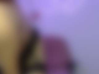 mia2xsmith's Live Sex Cam Show