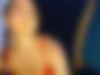 Live cam show with mia2xsmith - Red Hair on xplaylive.com