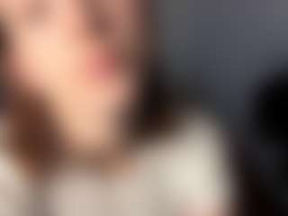 Live cam show with SandieSchaecher - Solo on Camsoda