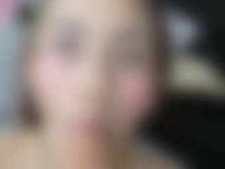 Live cam show with Lily-cooper - Teen (18+) on Dare Cams