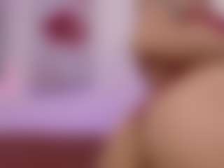Live cam show with Lily-cooper - Big Ass on SxyPornLive