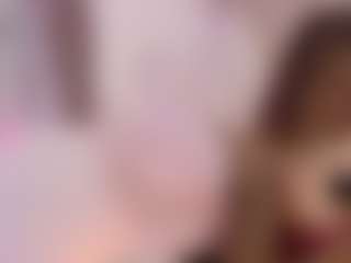 Live cam show with Lily-cooper - Smoking on Camsoda