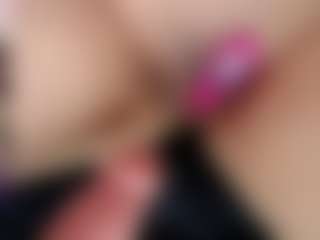 Live cam show with luxedanette - New Brown Eyes on Camsoda