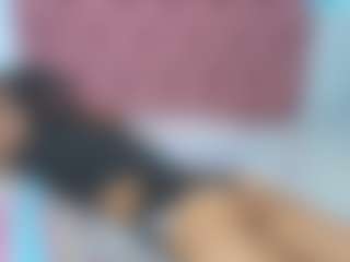 Live cam show with SaritaMoon - Thick on AdultVida.com