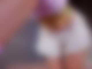 avayuzu's Live Sex Cam Show