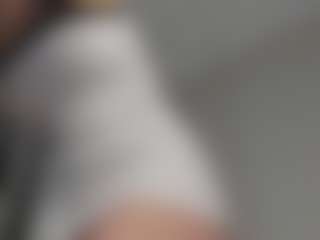 Live cam show with avayuzu - Moaning on Soda Cam