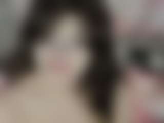 Live cam show with Camila - Granny Dildo on CamClone