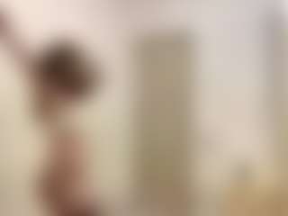 SeritaMccoggle's Live Sex Cam Show