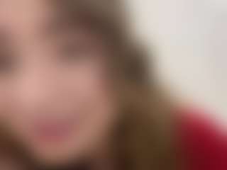 SeritaMccoggle's Live Sex Cam Show