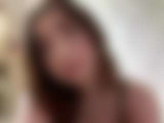 SeritaMccoggle's Live Sex Cam Show