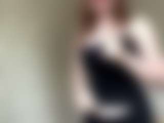 Live cam show with SeritaMccoggle - Granny on Camsoda