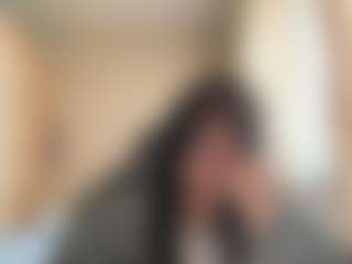 Live cam show with Nana - Lesbian on Latina Girls