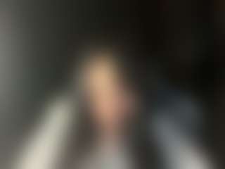 Live cam show with Nana - Double Penetration on xfollow cams