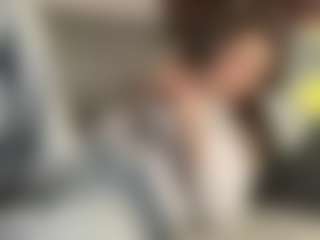 Live cam show with WillaAlanis - Bedroom on Dolls Live