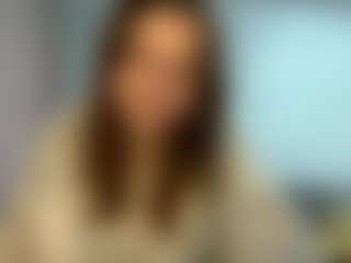 Live cam show with WillaAlanis - Bedroom on Dare Cams