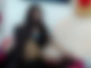 Adelapineda's Live Sex Cam Show