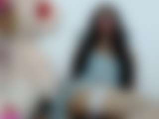 Adelapineda's Live Sex Cam Show
